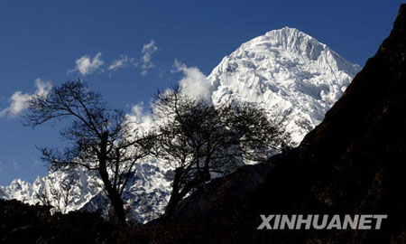 Jilong, le « jardin-arrière » du sommet Qumolangma (Everest)\r\n
