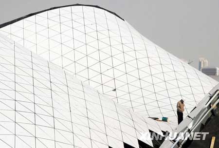 Les pavillons de l\'Exposition Universelle de Shanghai 2010 sont dévoilés au public les uns après les autres