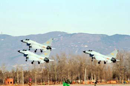 Le J-10, nouvelle vedette de l´APL