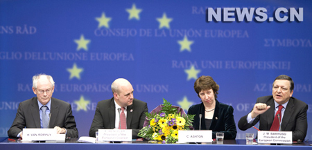 Van Rompuy et Ashton désignés respectivement à la présidence et à la diplomatie de l'UE 