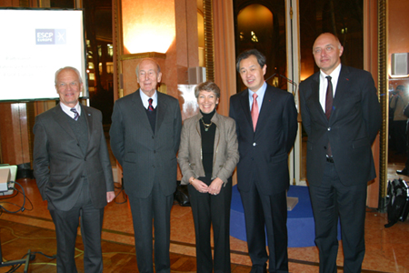 Valéry Giscard d'Estaing : « il faut insuffler une nouvelle vitalité aux échanges culturels sino-français »