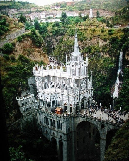 L'église Las Lajas, Colombie