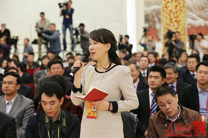 Sous le charme du 18e Congrès du PCC (7)