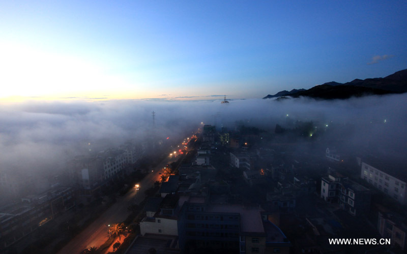 Chine : prises de vues de nuages au Yunnan (sud-ouest)  (3)