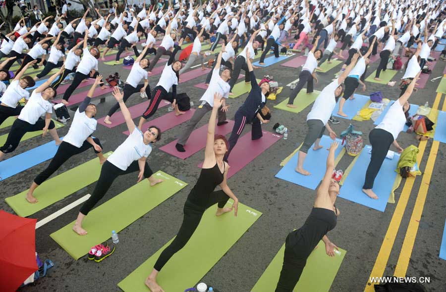 Chine: assemblée de yoga à Taipei (2)