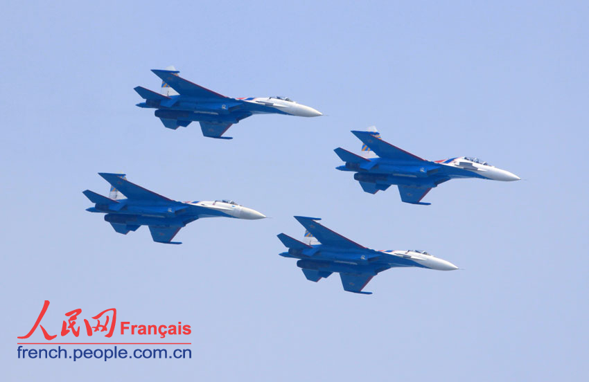 Russkie Vitiazi : le dernier vol d'essai avant l'ouverture de l' Airshow China 2012 (3)