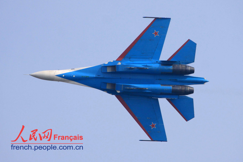 Russkie Vitiazi : le dernier vol d'essai avant l'ouverture de l' Airshow China 2012 (8)