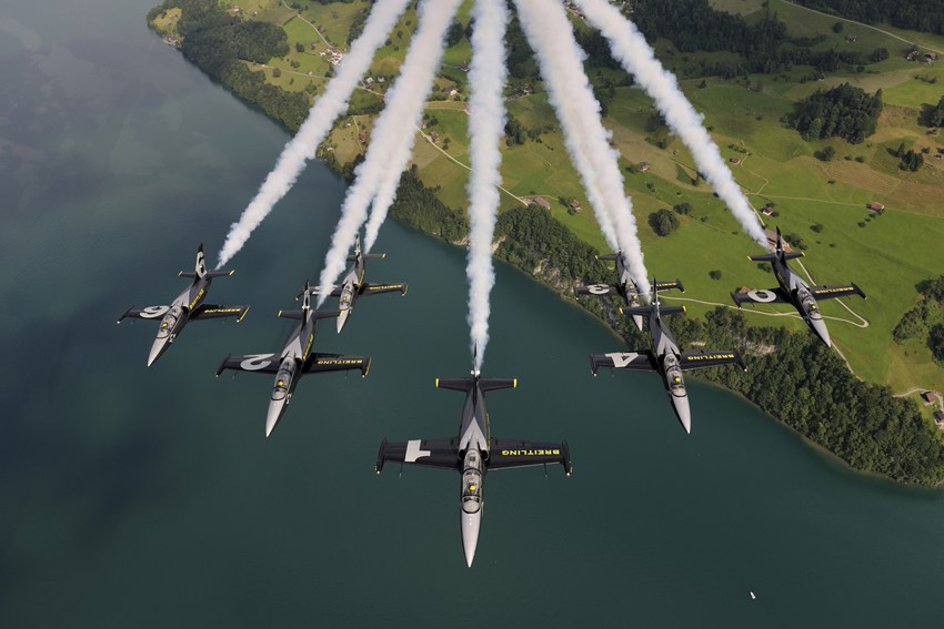 Performances époustouflantes de la patrouille Breitling Jet Team (9)