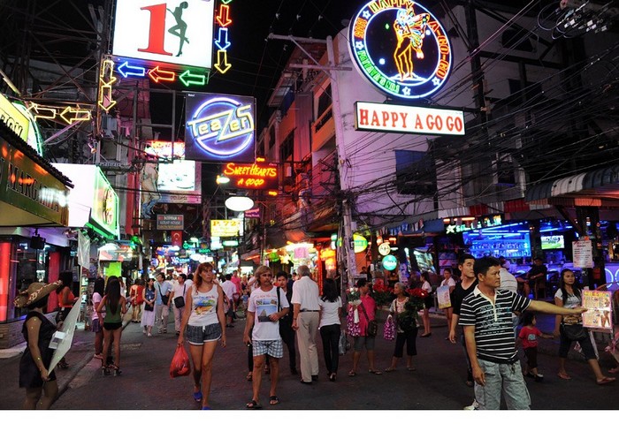 La vie nocturne endiablée à Pattaya (9)