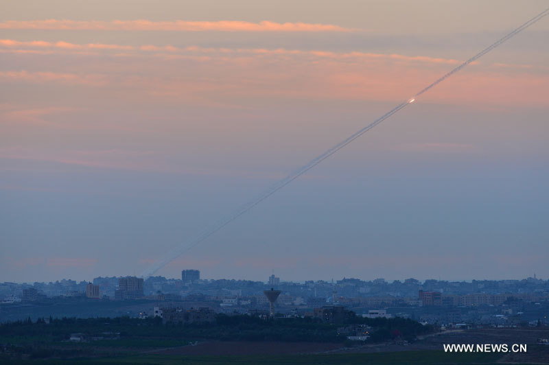 Au moins deux roquettes tirées sur Tel Aviv 