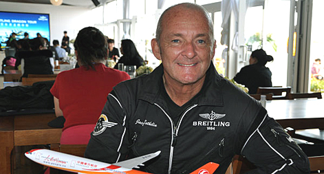Rencontre avec Jacques Bothelin, le leader de Breitling Jet Team