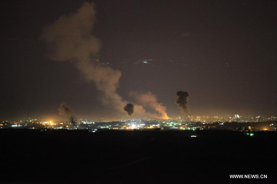 Trois morts, 20 blessés dans un raid aérien israélien dans la bande de Gaza (témoin) 