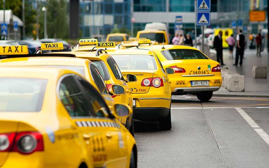 République tchèque : attention à l'astuce des chauffeurs de taxiA Prague, lorsque vous prenez un taxi, il faut faire attention au taximètre pour éviter toute arnaque facile.