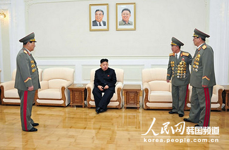 Kim Jong-un inspecte la Commission de défense nationale de la RPDC (7)