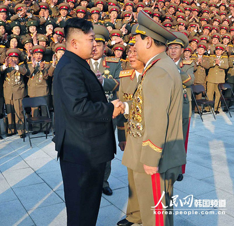Kim Jong-un inspecte la Commission de défense nationale de la RPDC (5)