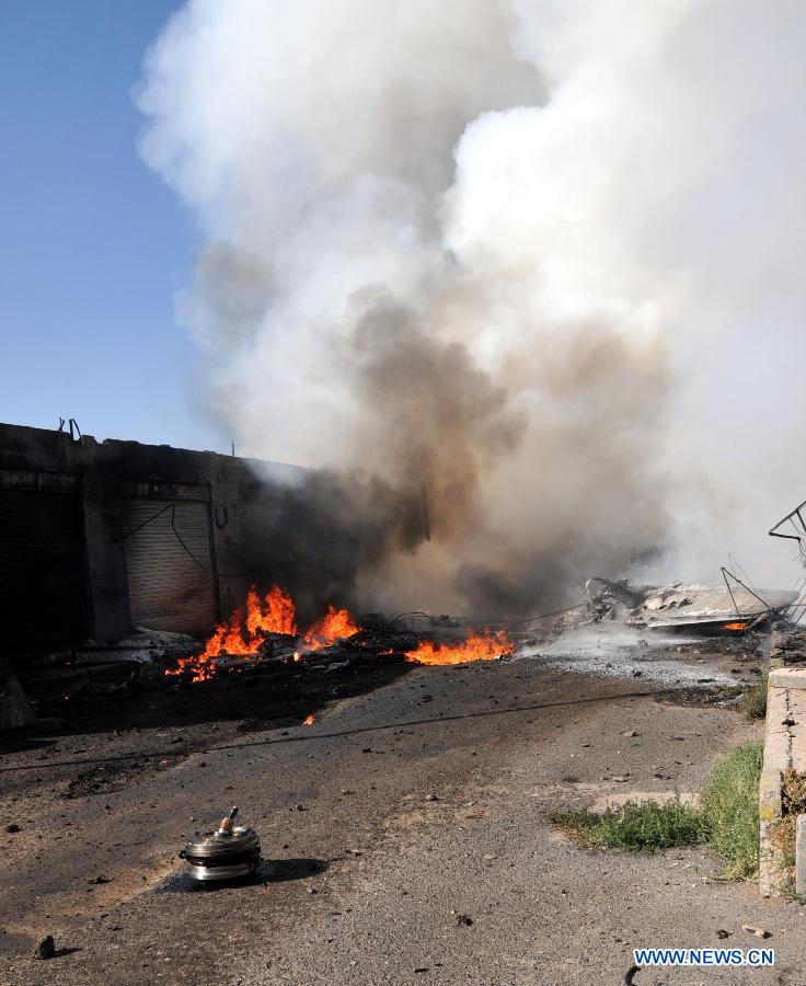 Yémen: crash d'un avion cargo militaire à Sanaa, 10 morts  (7)
