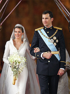 Rétrospective des looks de la princesse Letizia Ortiz Rocasolano d'Espagne (16)