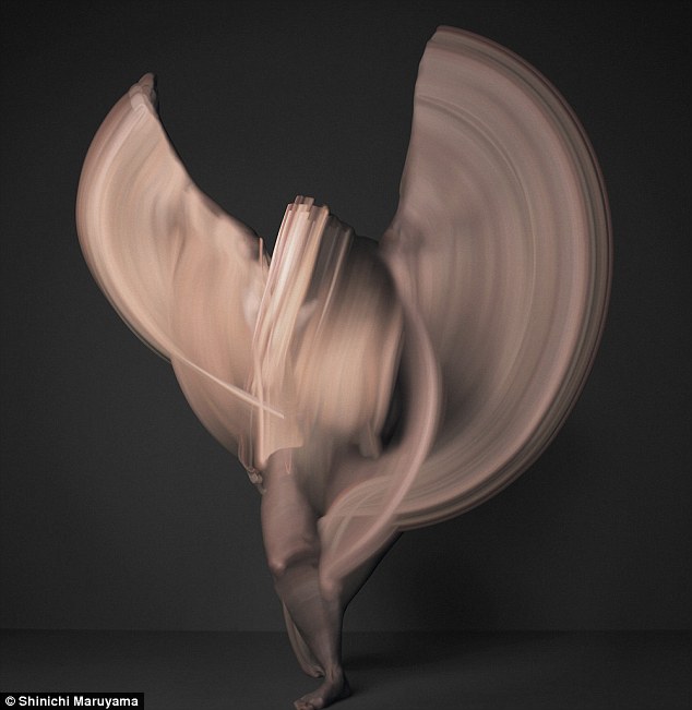 Photographie : danseurs nus (2)