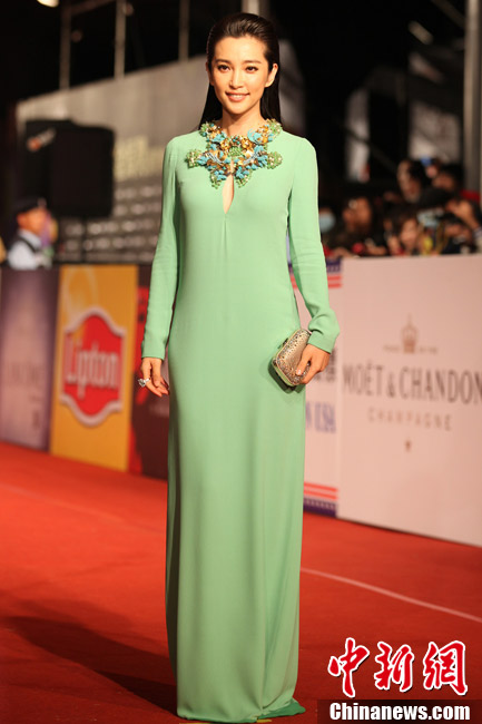 Les stars chinoises sur le tapis rouge des Golden Horse Film Awards (2)