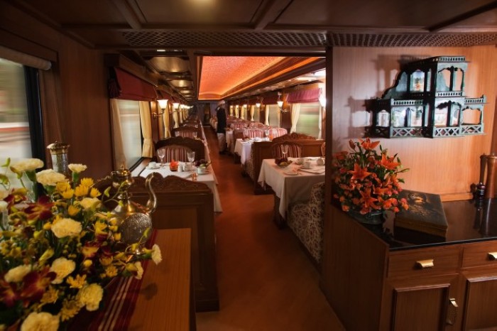 « Palace on wheels », le train de luxe en Inde (6)