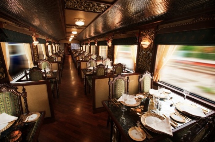 « Palace on wheels », le train de luxe en Inde (9)