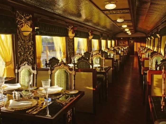 « Palace on wheels », le train de luxe en Inde (7)