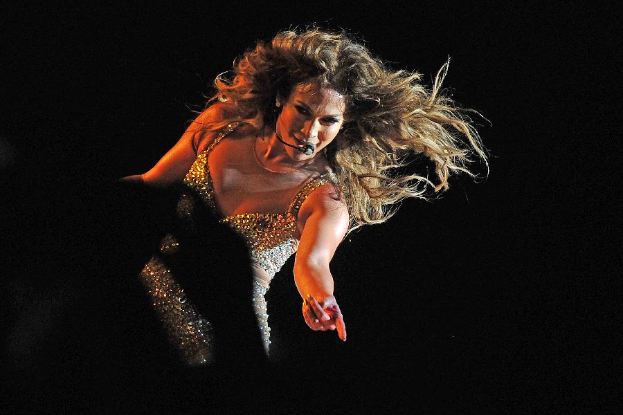La chanteuse Jennifer Lopez lors de son concert à Singapour, le 4 décembre 2012