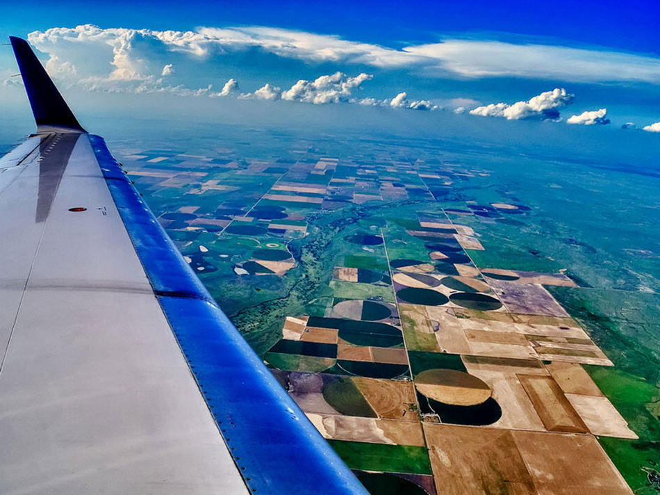 Des paysages magnifiques photographiés depuis les ailes d'un avion (9)