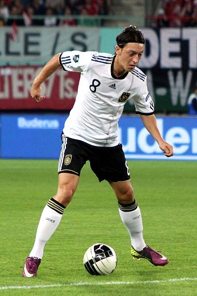Mesut Özil (Real Madrid CF et Allemagne)