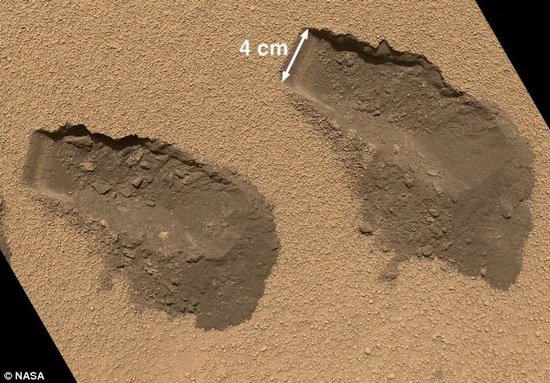Exemplaire du sol prélevé au cratère de Gale par le rover Curiosity