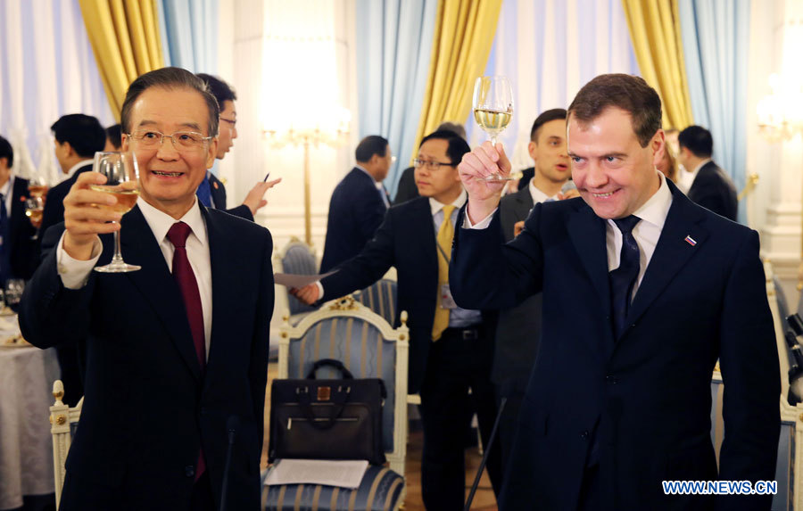 Le Premier ministre chinois formule une proposition en sept points pour la coopération avec la Russie  (3)