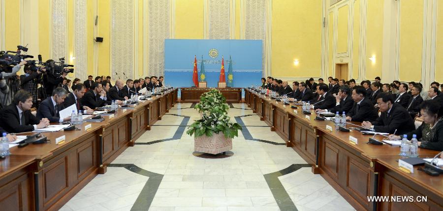 La Chine et le Kazakhstan s'engagent à renforcer leur coopération