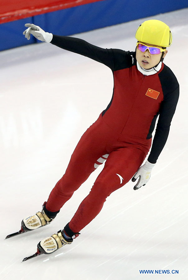 Wang Meng remporte l'épreuve du 500m de la coupe du monde de patinage de vitesse sur piste courte (2)