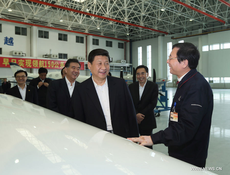 Xi Jinping s'engage à poursuivre la réforme et l'ouverture (2)