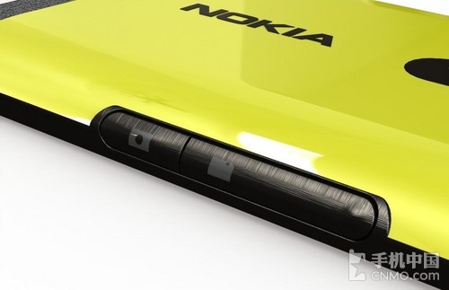 Nouvelle arme secrete de Nokia : le Lumia 990 (4)