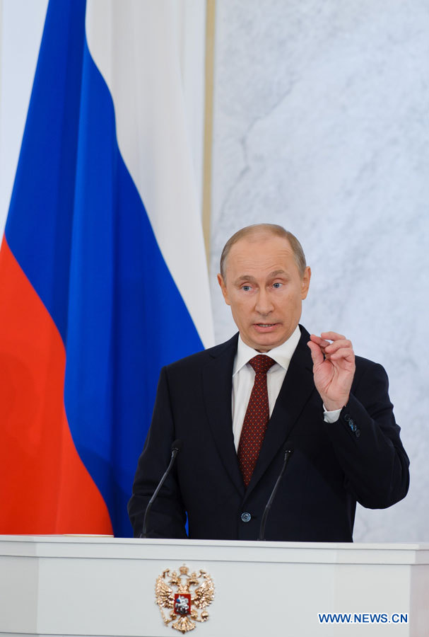 Poutine commence à prononcer son discours annuel (2)
