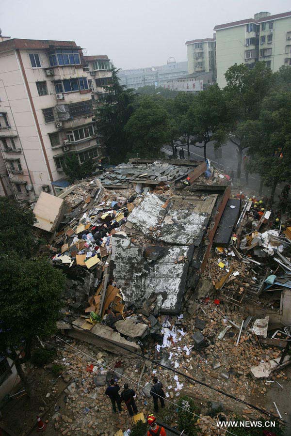 Effondrement d'un immeuble résidentiel en Chine: un mort  (3)