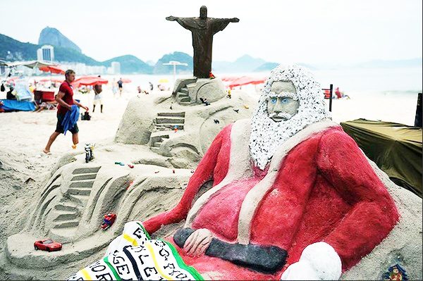 Ambiance « sexy » sur la plage à Rio en plein été austral