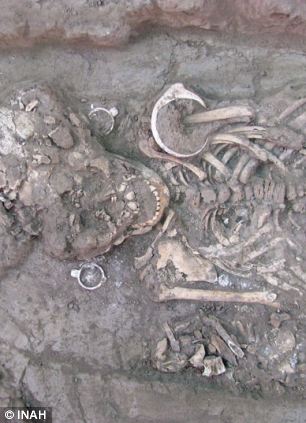 La crâne d'un extraterrestre a été retrouvé au Mexique (2)