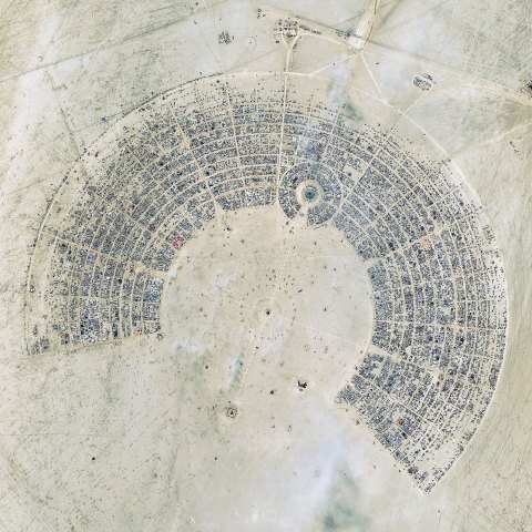 Le 28 août 2012, le festival Burning Man qui se tient dans le désert de Black Rock dans l'Etat de Nevada aux Etats-Unis. 