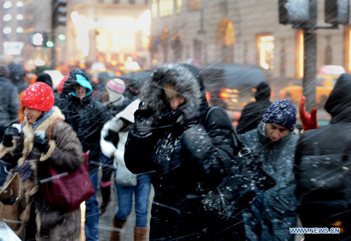 Etats-Unis : tempête de neige à New York