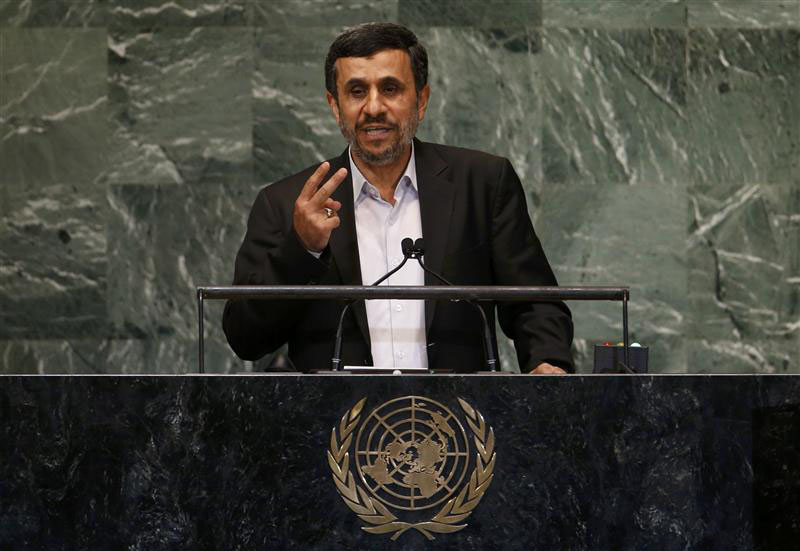 Lors d'une tribune à la 67e Assemblée générale de l'ONU, le président iranien Mahmoud Ahmadinejad a dénoncé la menace d'opération militaire émanant de « sionistes barbares », en allusion à Israël.