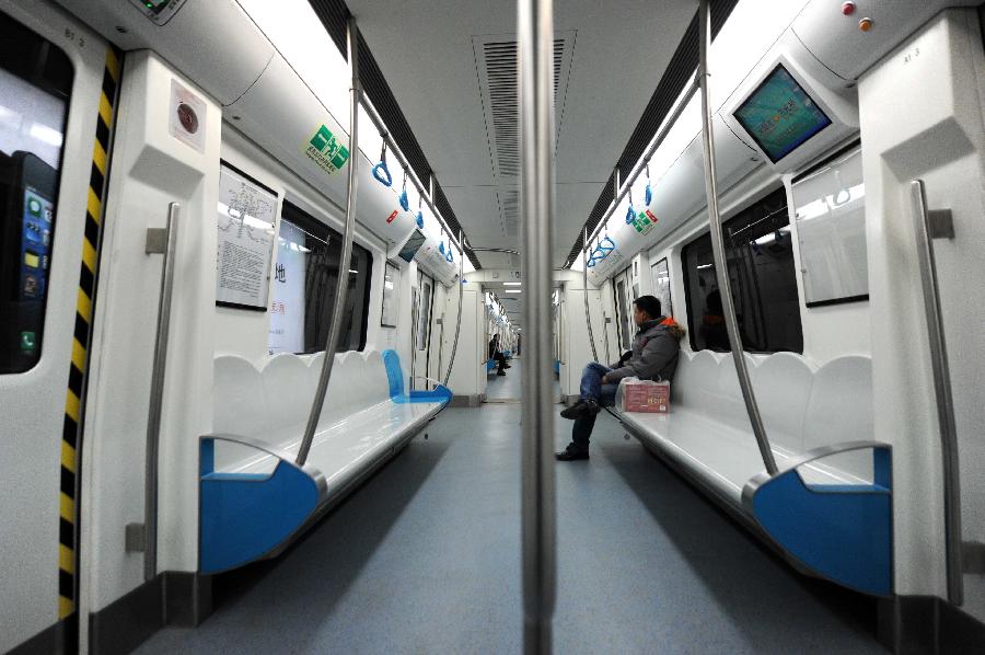 Beijing se dote de quatre nouvelles lignes de métro pour réduire ses embouteillages (8)