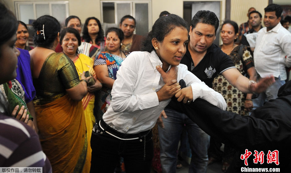 Les jeune femmes indiennes se ruent sur les formations d'autodéfense (6)
