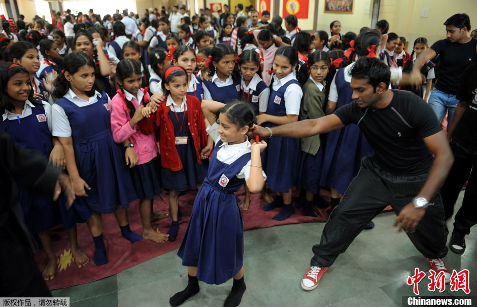 Les jeune femmes indiennes se ruent sur les formations d'autodéfense (3)