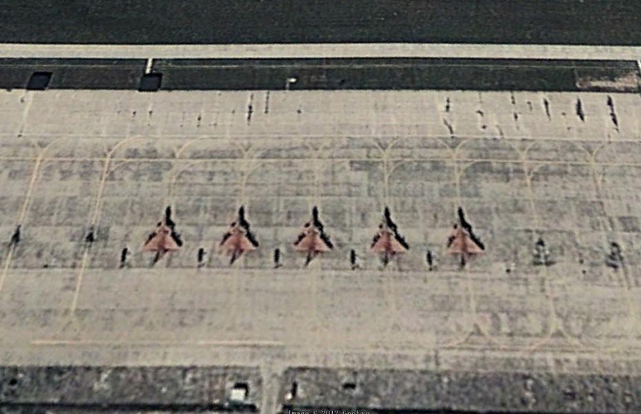 Google affiche des photos satellites des drones J-6 campés à Liancheng au Fujian (5)