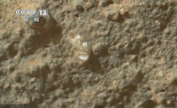 NASA/Mars : Curiosity découvre une étrange "fleur" sur la planète rouge (2)
