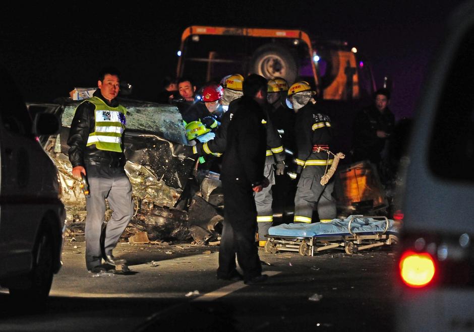 Chine : six morts et quatre blessés dans une collision entre deux véhicules à l'Anhui (7)