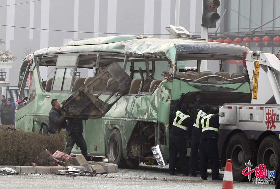 Chine : sept morts dans un accident de la route au Henan (centre)  (5)