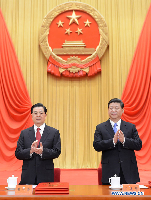 Les dirigeants chinois Hu Jintao, Xi Jinping ont assisté à la cérémonie de remise des prix qui s'est tenue vendredi matin à Beijing.